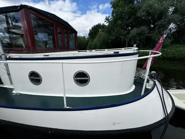 Central Craftworks Ltd 16.8m Replica Dutch Barge