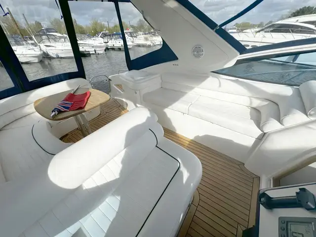 Sealine S34