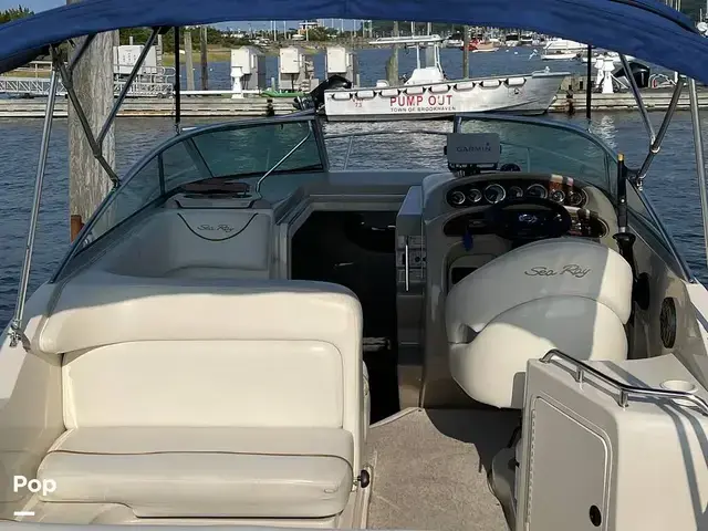 Sea Ray 240 Sundancer