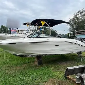 2022 Sea Ray 210 SPX