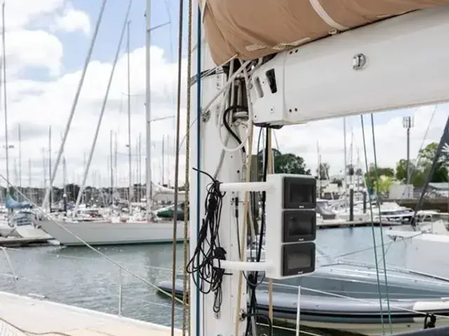 Nautor Swan 48