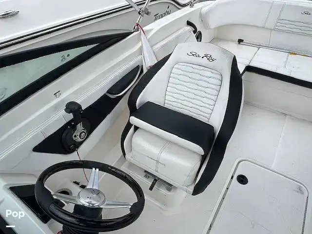 Sea Ray 210 SPX