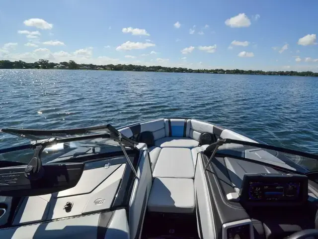 Malibu 23 Lsv