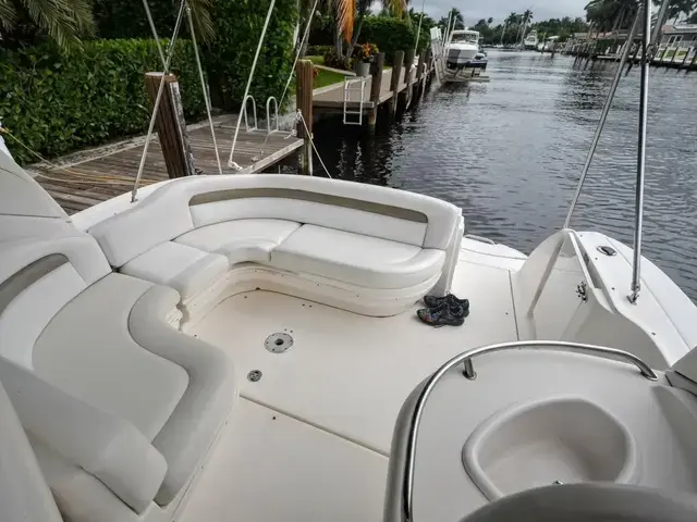 Sea Ray 340