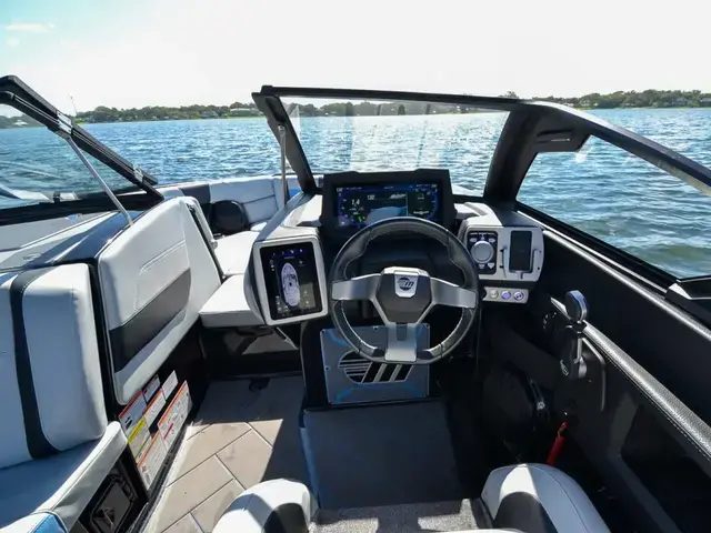 Malibu 23 Lsv