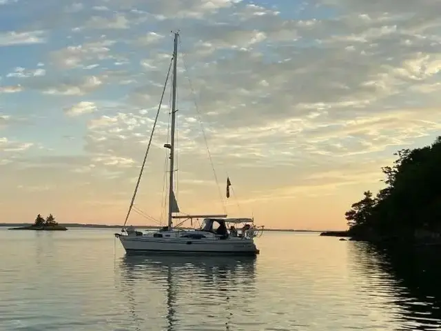 Catalina 355