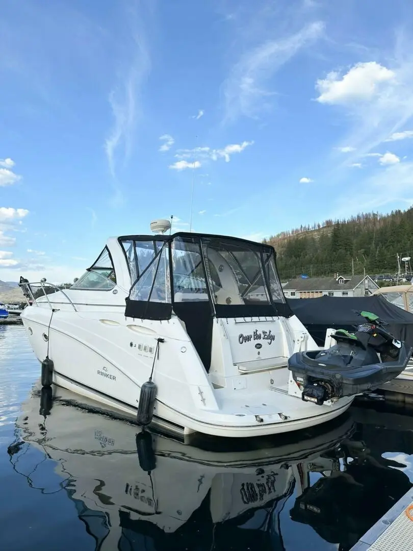 2007 Rinker express cruiser 350