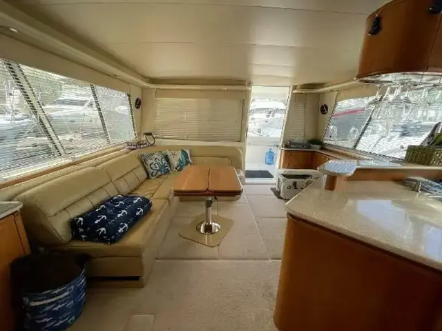 Meridian 490 Pilothouse