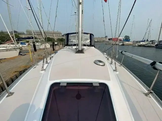 Catalina 355