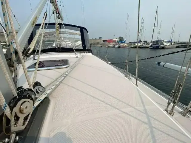 Catalina 355