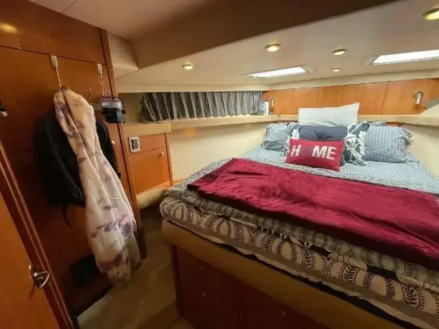 Meridian 490 Pilothouse