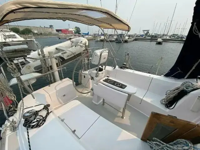 Catalina 355