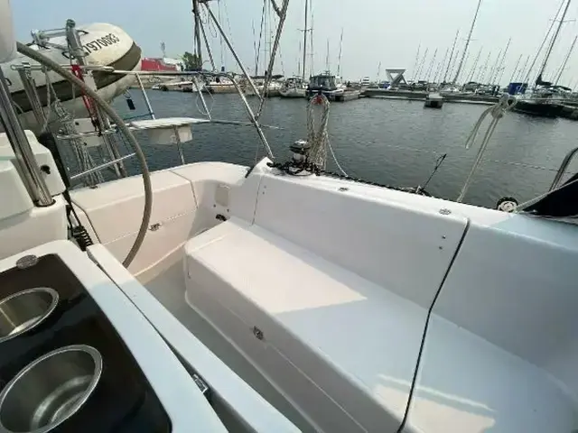 Catalina 355