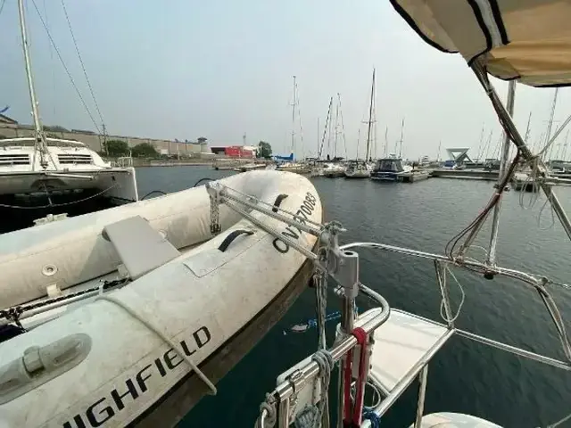 Catalina 355