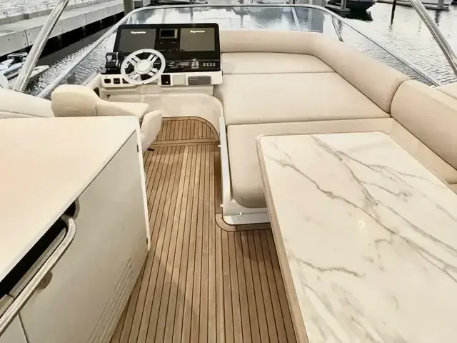 Azimut 55