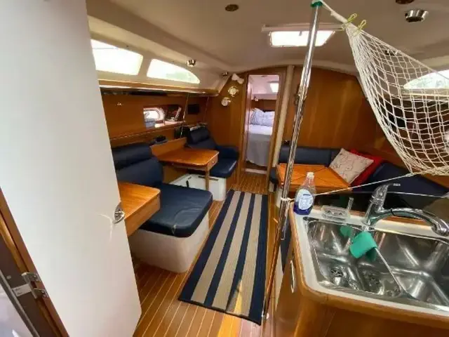 Catalina 355