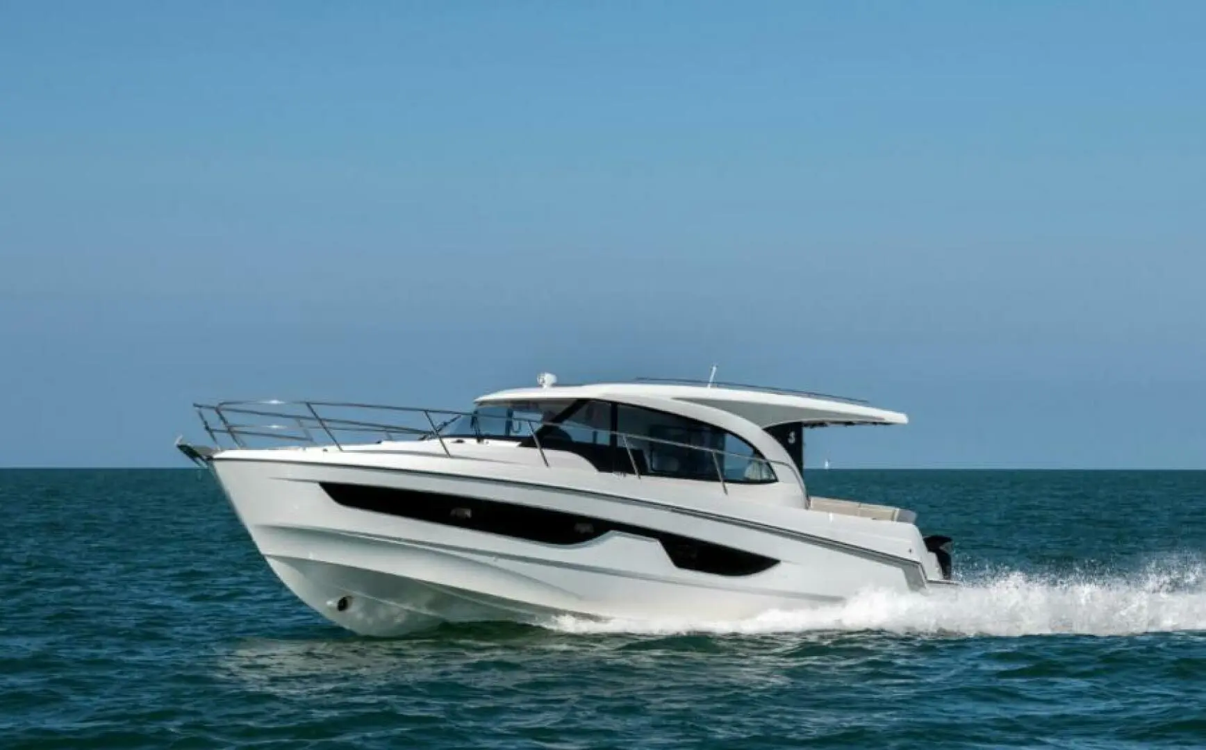 2025 Beneteau antares 11