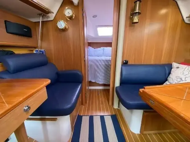 Catalina 355