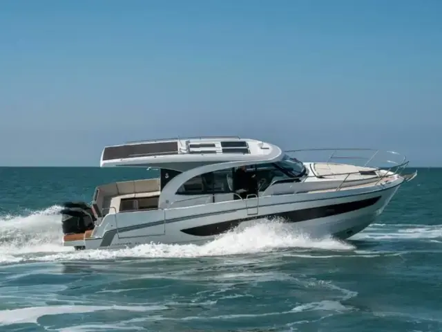 Beneteau Antares 11