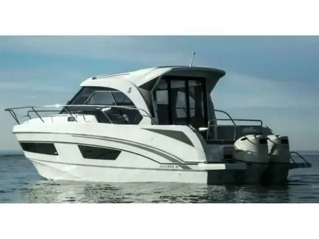 Beneteau Antares 9