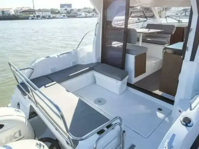 Beneteau Antares 9