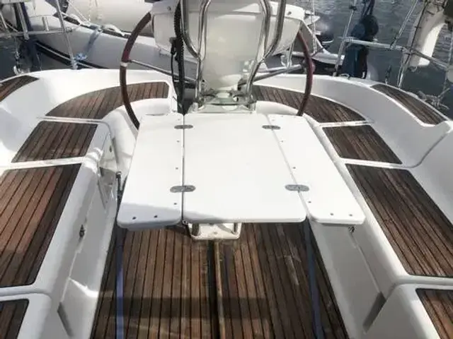 Jeanneau Sun Odyssey 37