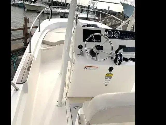 Boston Whaler 190 Montauk