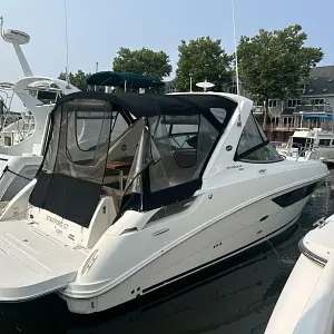 2016 Sea Ray 33