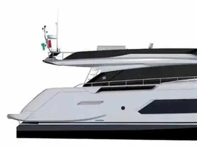 Ferretti Yachts 670