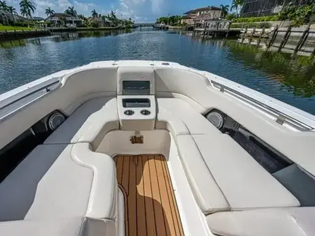 Boston Whaler 270 Vantage