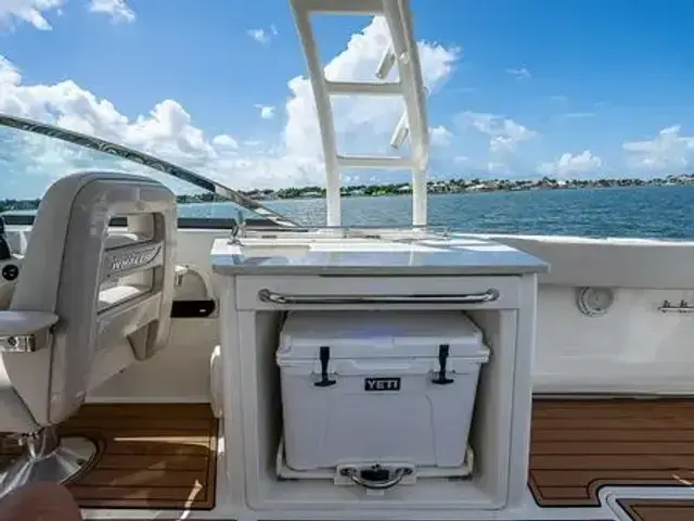 Boston Whaler 270 Vantage