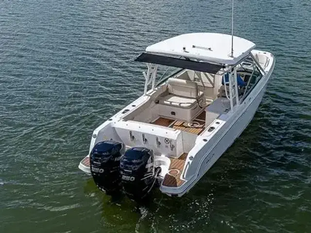 Boston Whaler 270 Vantage