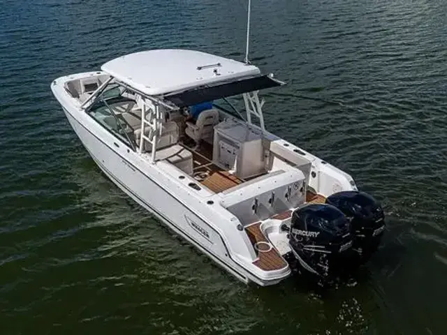 Boston Whaler 270 Vantage