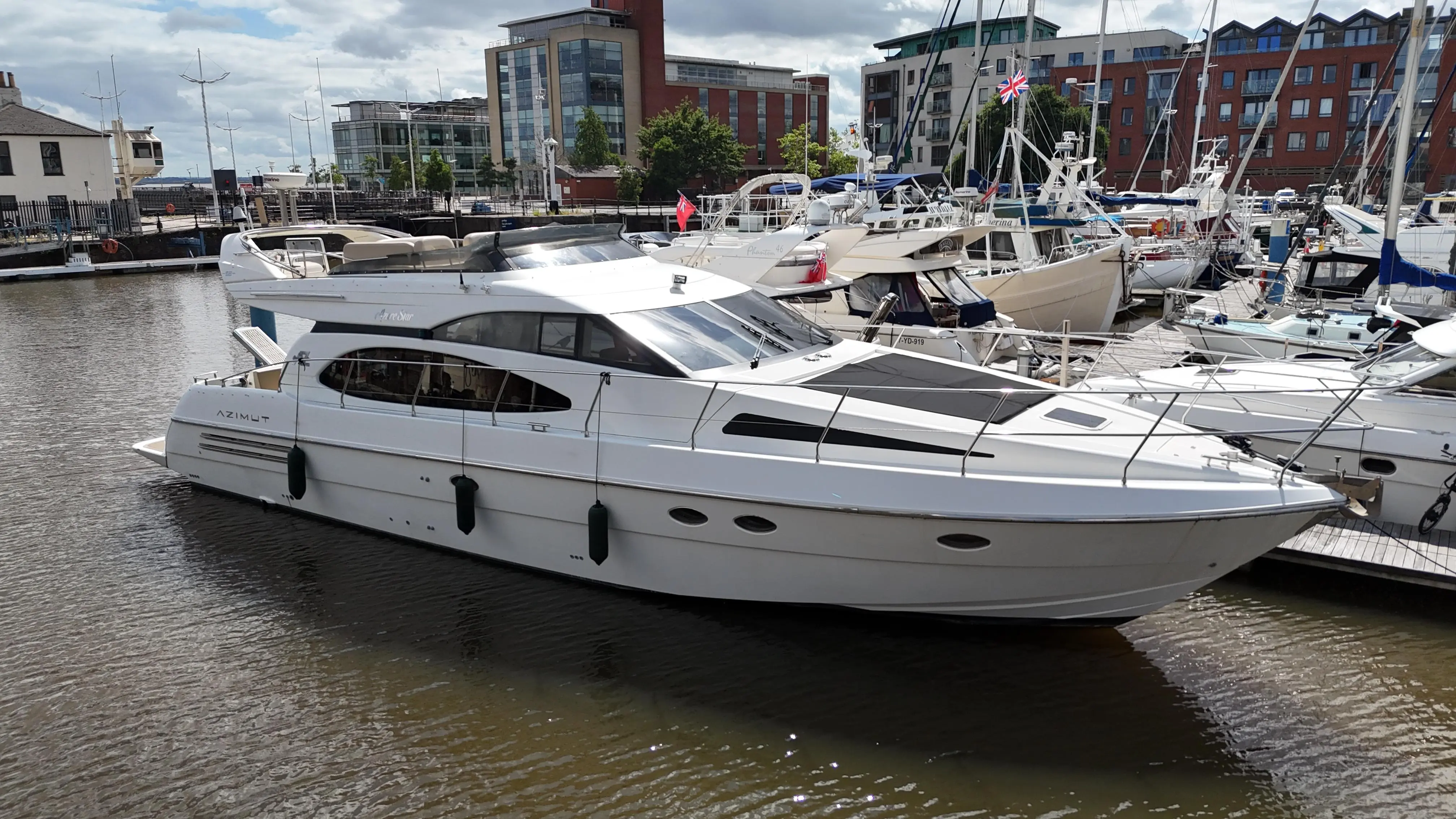 1996 Azimut 54