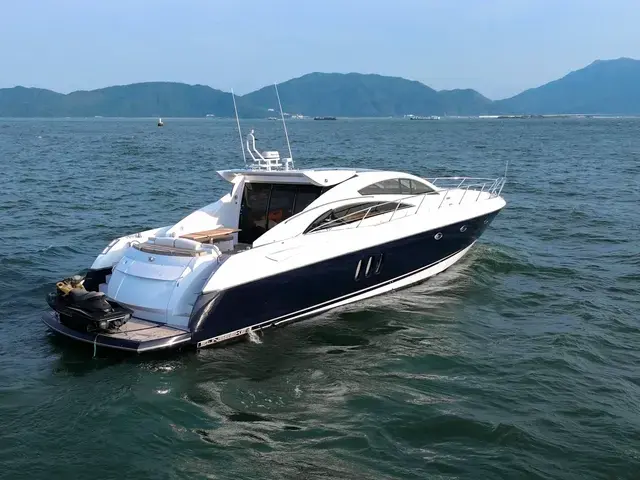 Sunseeker Predator 72