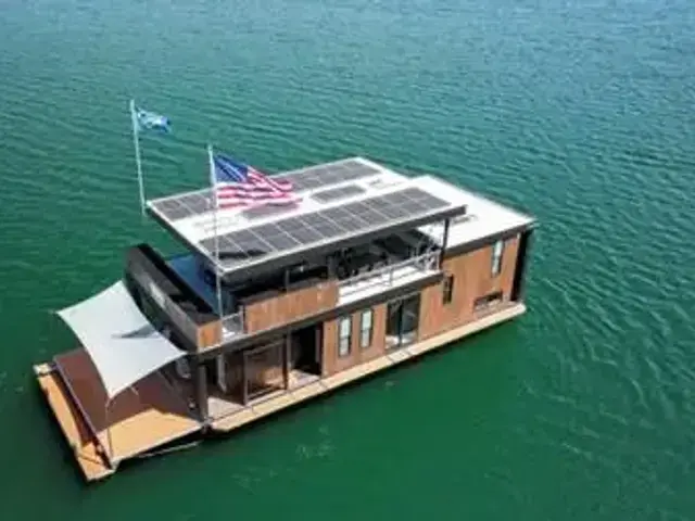 Houseboat Custom