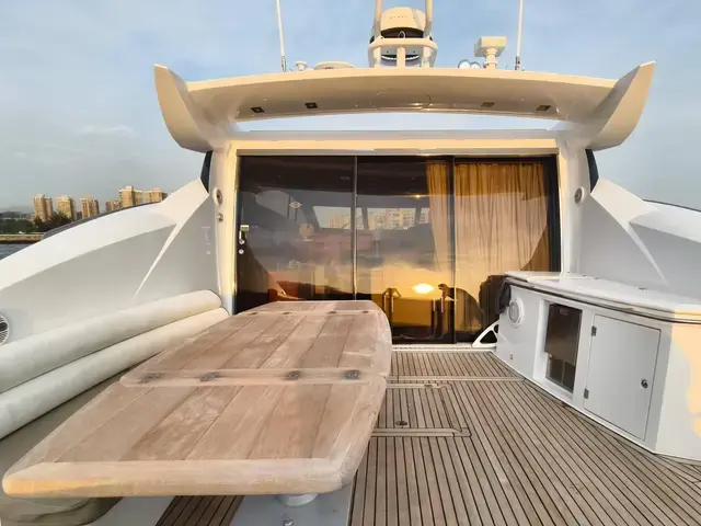 Sunseeker Predator 72