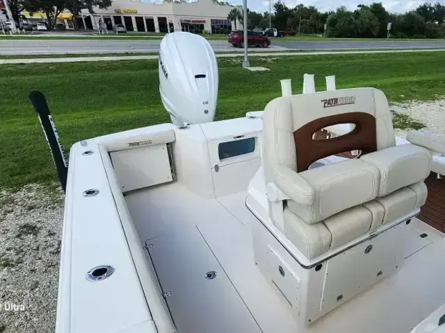 Pathfinder Boats 2700 Open