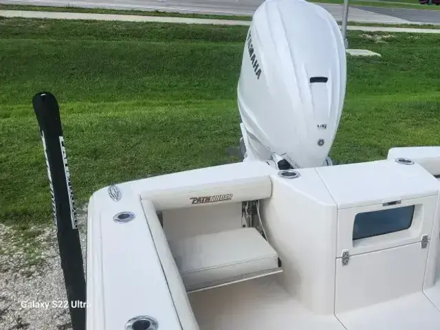 Pathfinder Boats 2700 Open