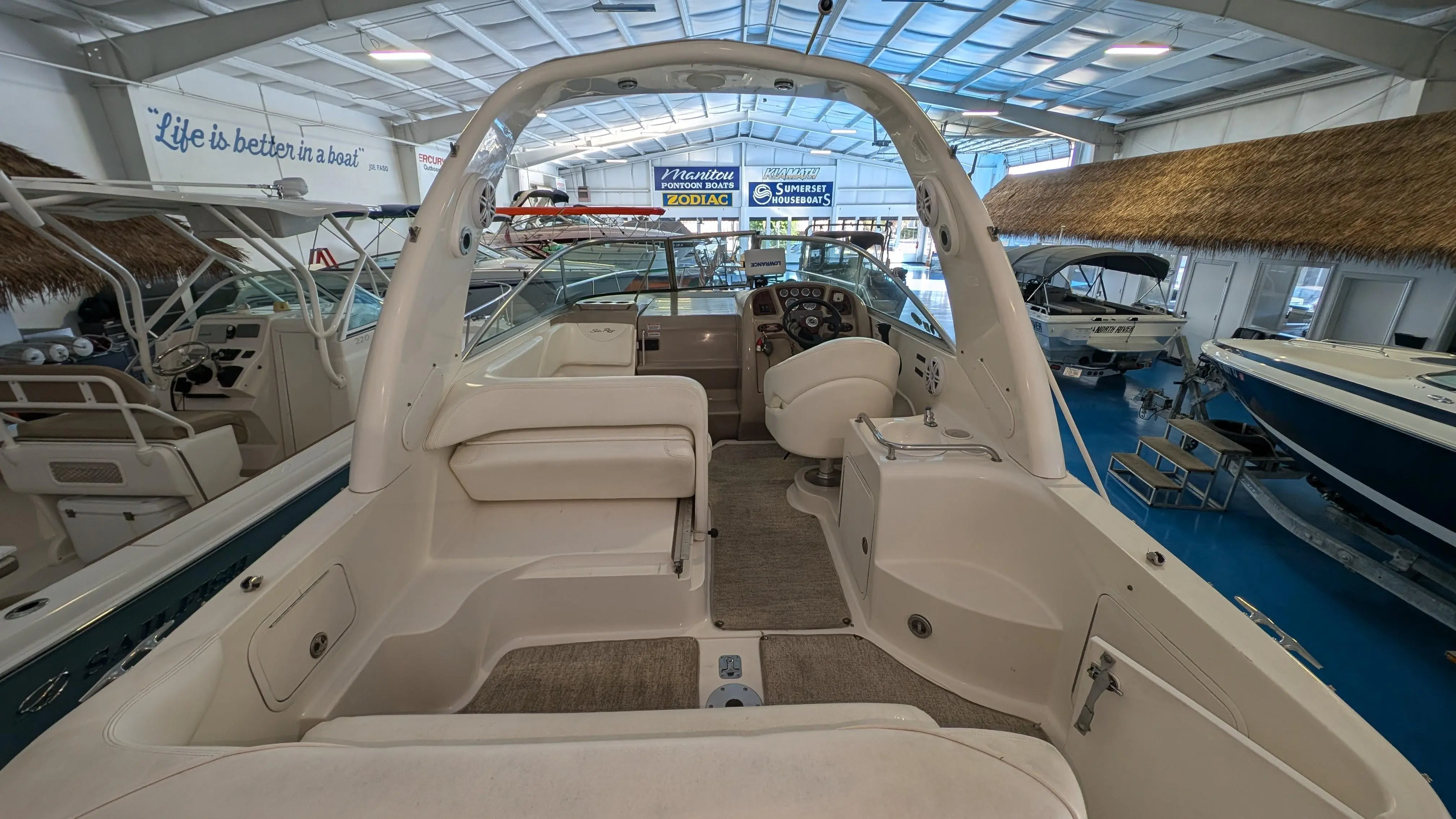 2004 Sea Ray sundancer 260