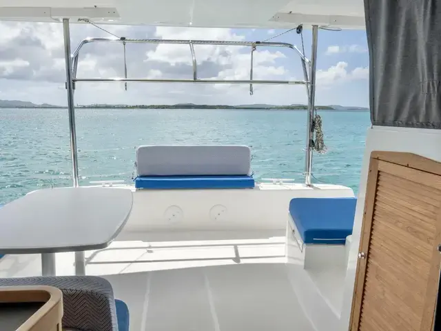 Lagoon 42