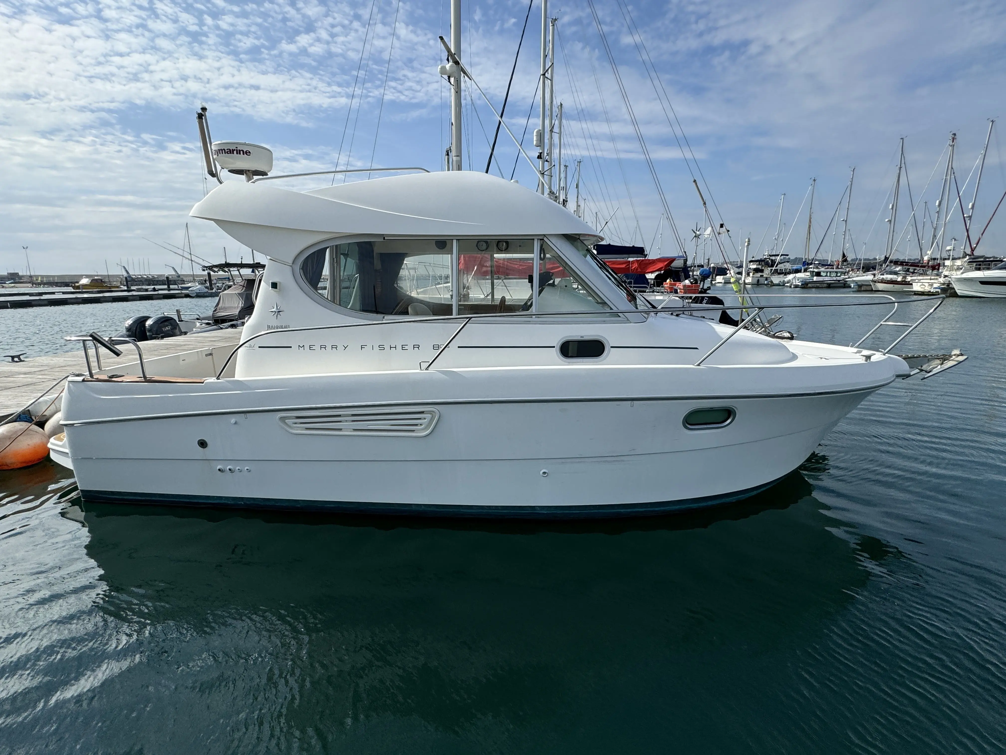 2007 Jeanneau merry fisher 805