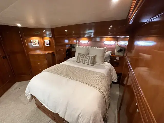 Carver 530 Voyager Pilothouse