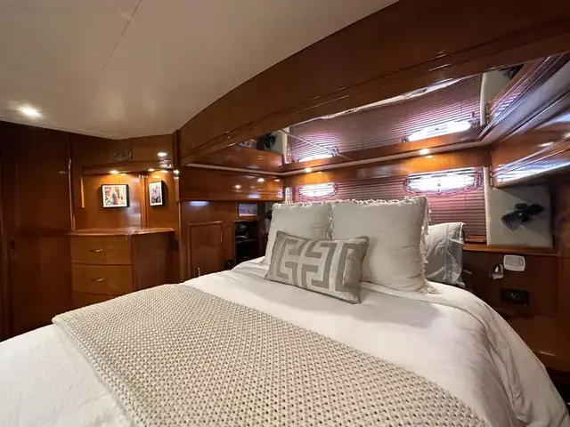 Carver 530 Voyager Pilothouse