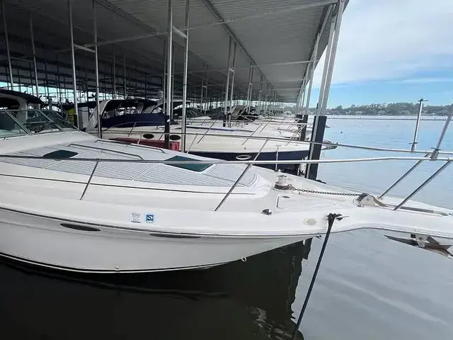 Sea Ray Sundancer 330