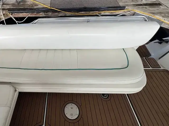 Sea Ray Sundancer 330