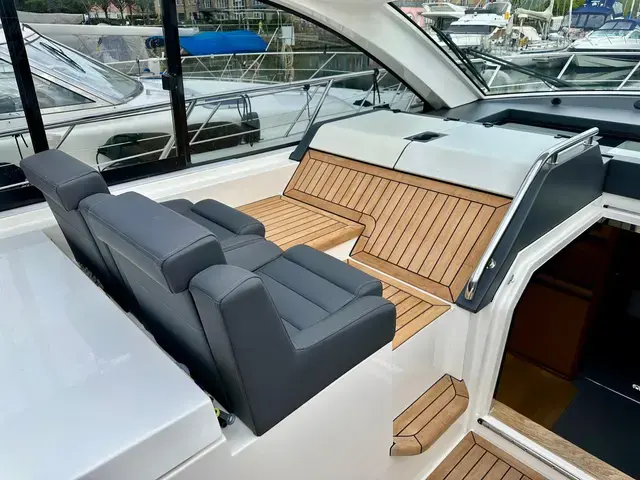 Sealine SC42