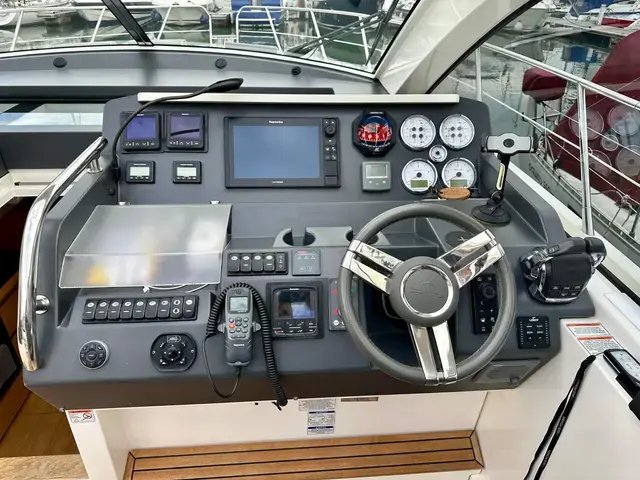 Sealine SC42