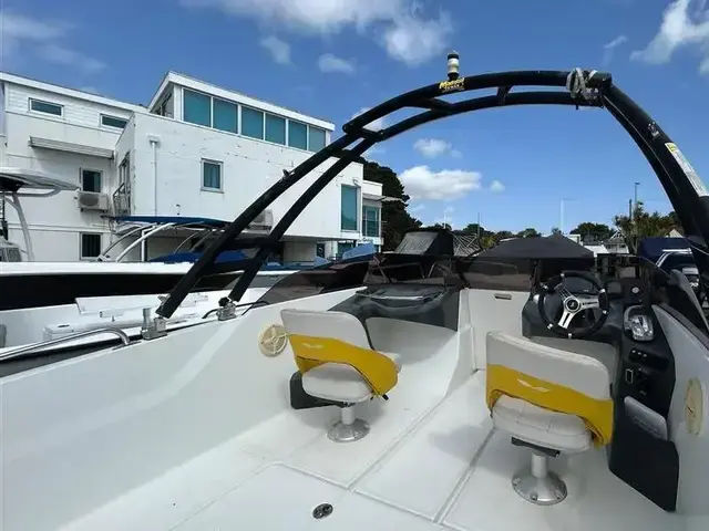 Beneteau Flyer 6.6 Sport Deck