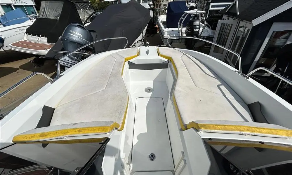 2015 Beneteau flyer 6.6 sport deck